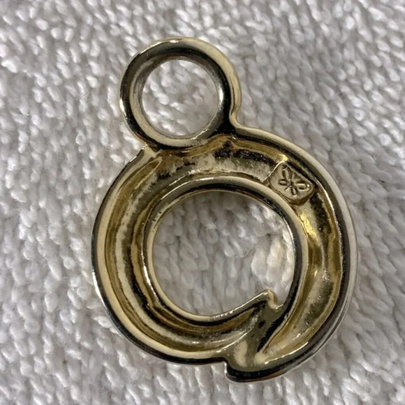 Vintage Gold Tone Metal With Green Inlay Necklace Pendant - Picture 2 of 8